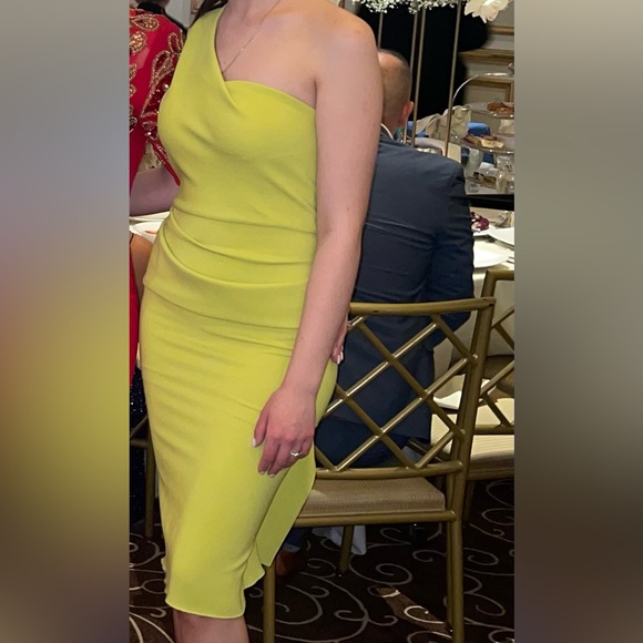 Nicole Bakti Dresses & Skirts - Nicole Bakti One-Shoulder Lime Dress